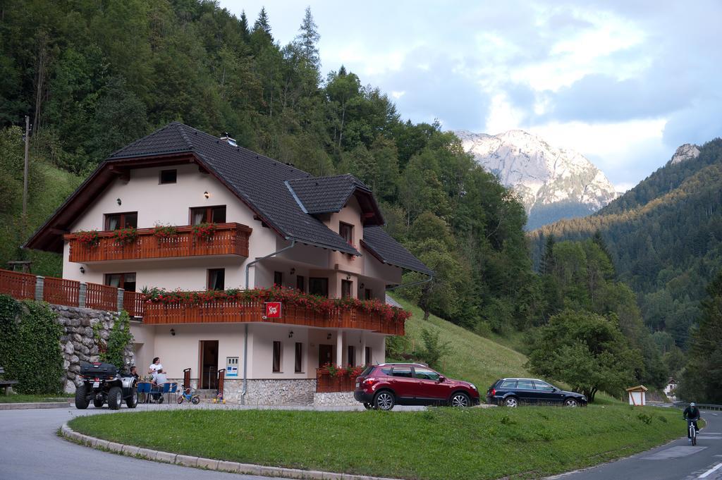 Appartamento Prenocisca Valentina Solčava Esterno foto